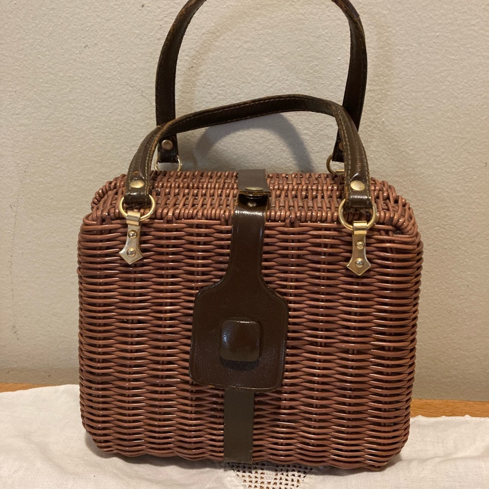 Vintage Lewis wicker handbag
